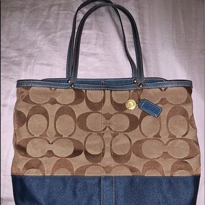 Coach tote